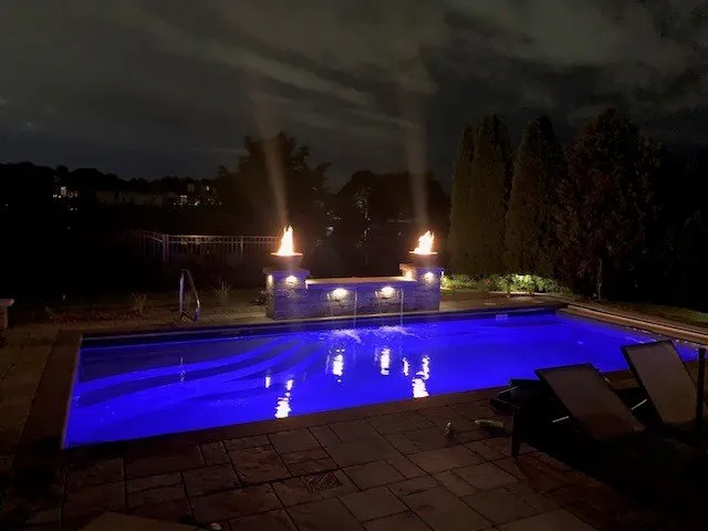 Top-rated yard cleanup service for beautiful yards in Crest Hill, IL by Greengold Landscaping