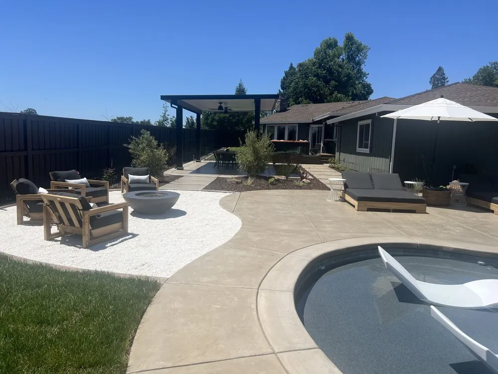 Affordable yard cleanup service for beautiful yards in San Clemente, CA by Greenheart Landscaping