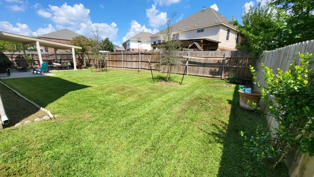 Top-rated lawn mowing service for homes in Arlington, TX by GreenHound Landscaping