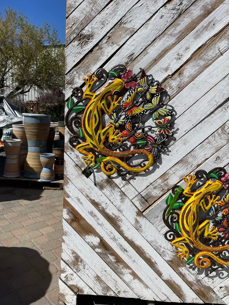 Expert garden landscaping experts serving Carson City, NV - Greenhouse Garden Center & Gifts