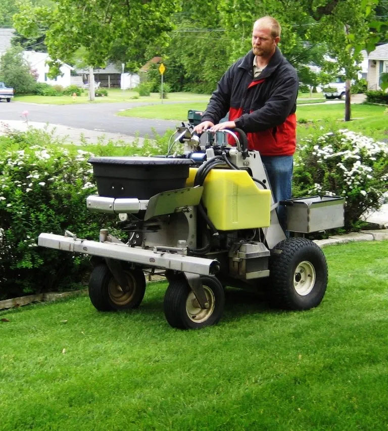 Trusted outdoor landscaping for year-round maintenance across Washington, IL - Greenkeepers Fertilization Company