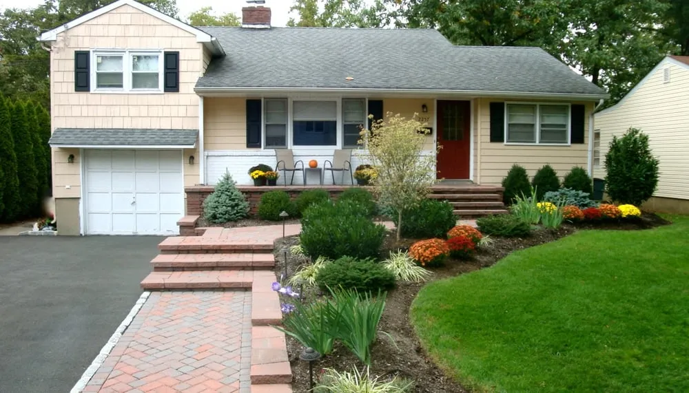 Trusted lawn mowing service in Fanwood, NJ by GreenKeepers Landscaping