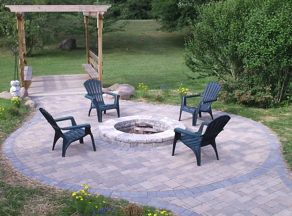 Affordable yard cleanup service experts serving Medina, OH - Greenkeepers Lawn Service and Landscaping