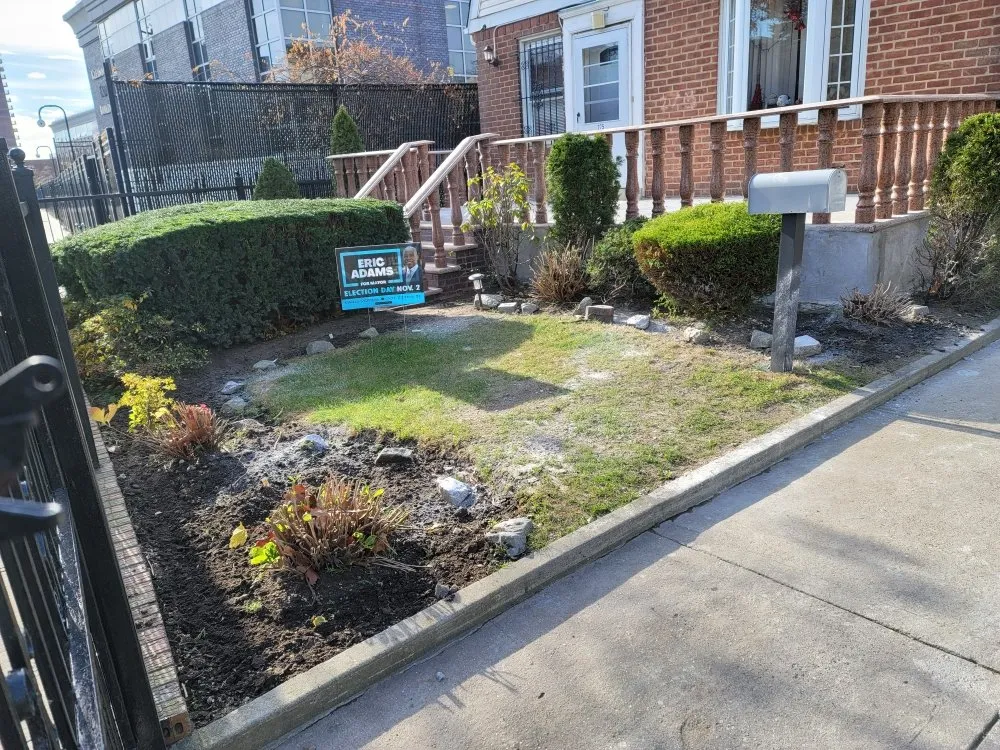 Custom yard maintenance in Queens, NY by Greenland Landscaping