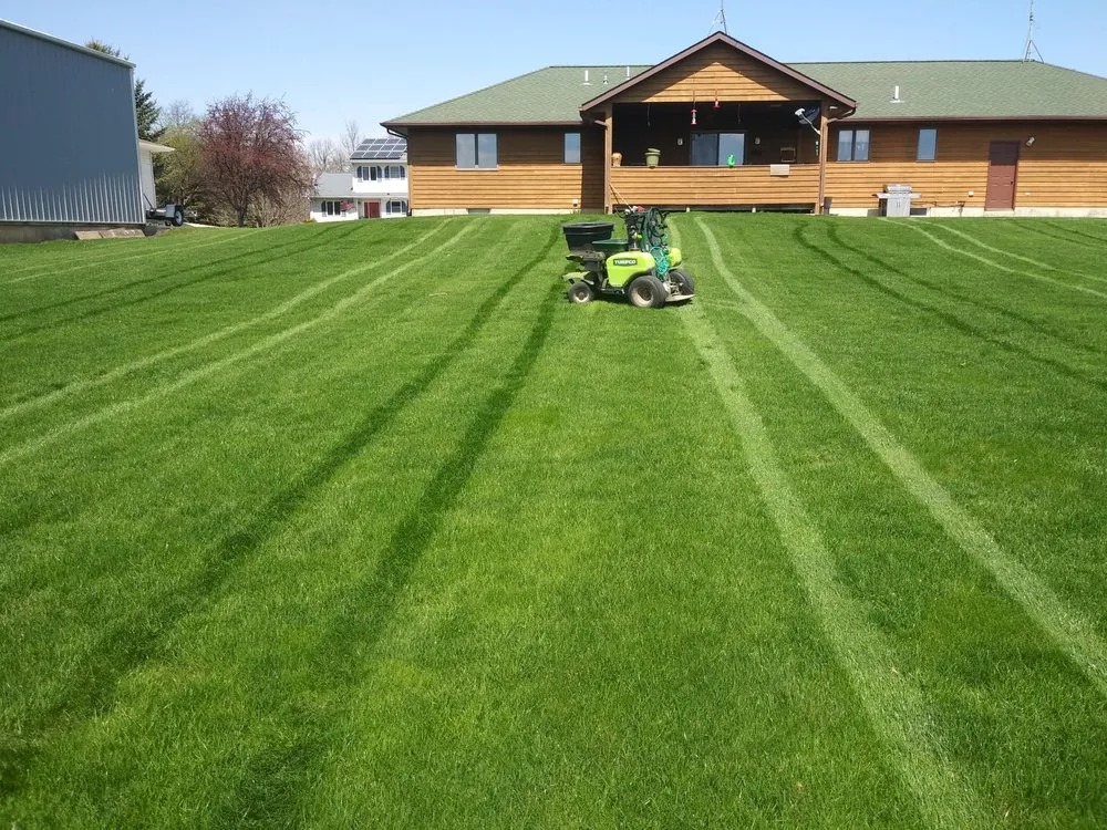 Expert yard cleanup service in Ossian, IA by Greenlawn Lawn Care