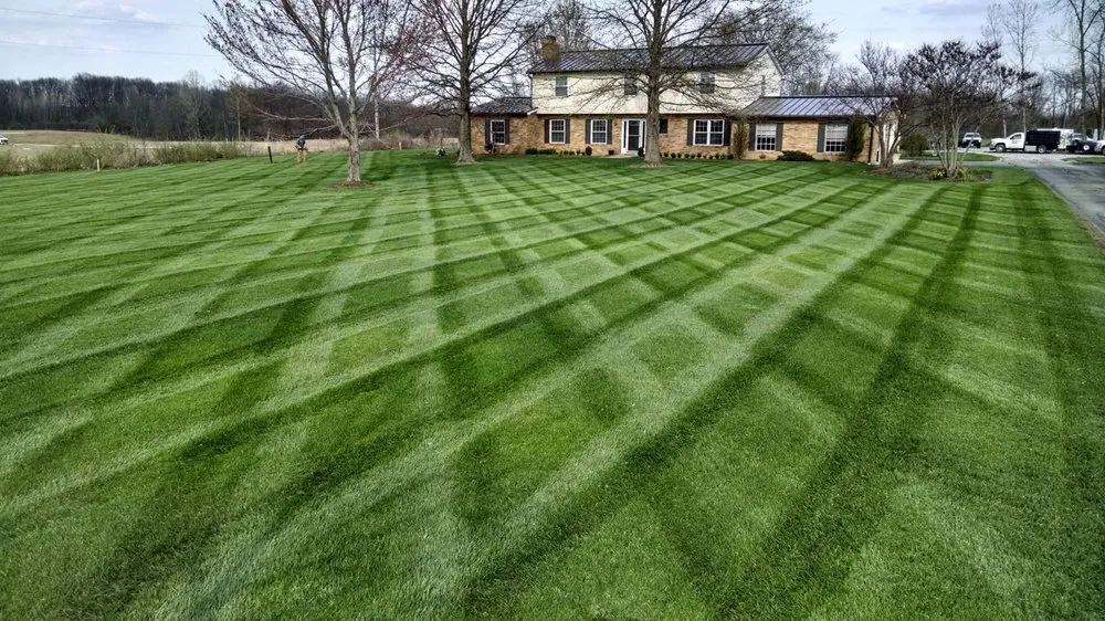 Custom landscape design experts serving Lewis Center, OH - Greenlawn Specialists