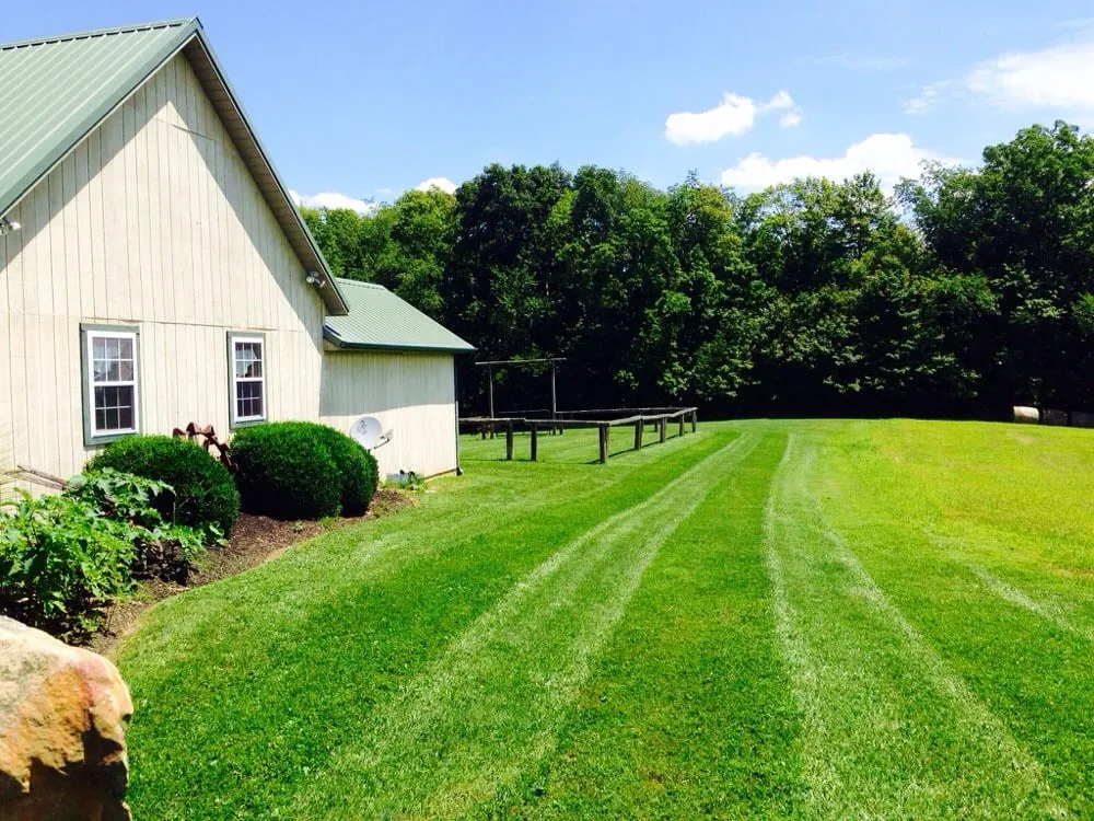 Expert residential landscaping near you in Blacklick, OH by Greenleaf Lawns