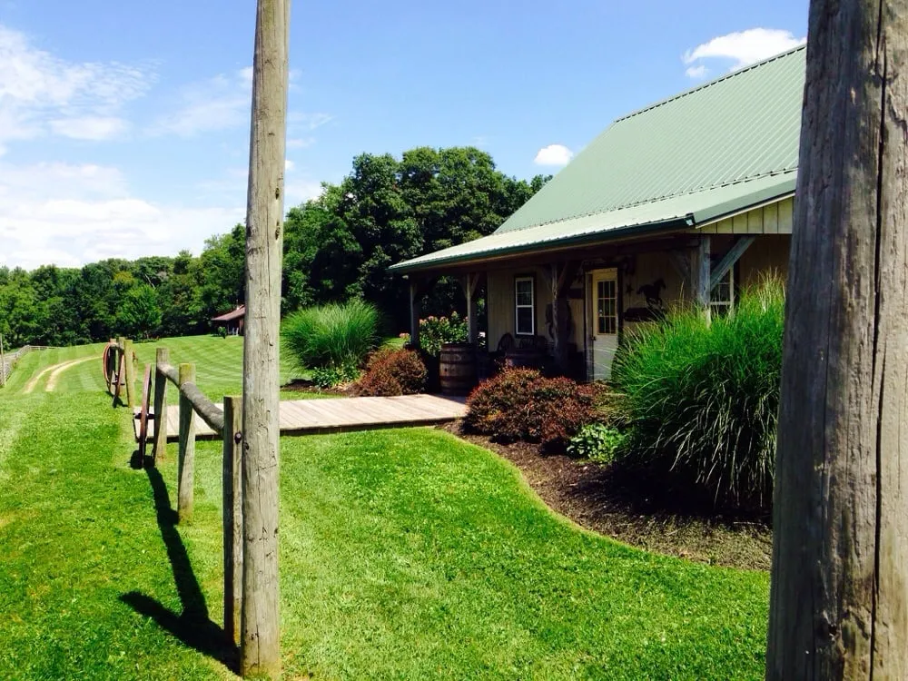 Local landscaping services in Blacklick, OH - Greenleaf Lawns