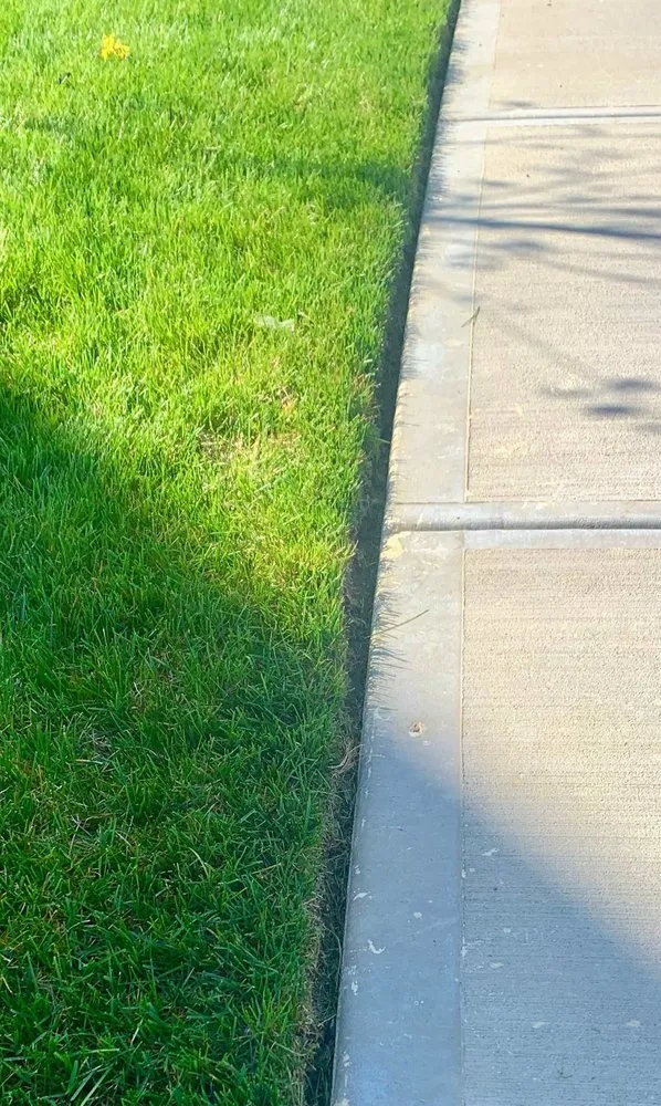 Reliable landscape installation experts serving Delaware, OH - Greenleaf Services