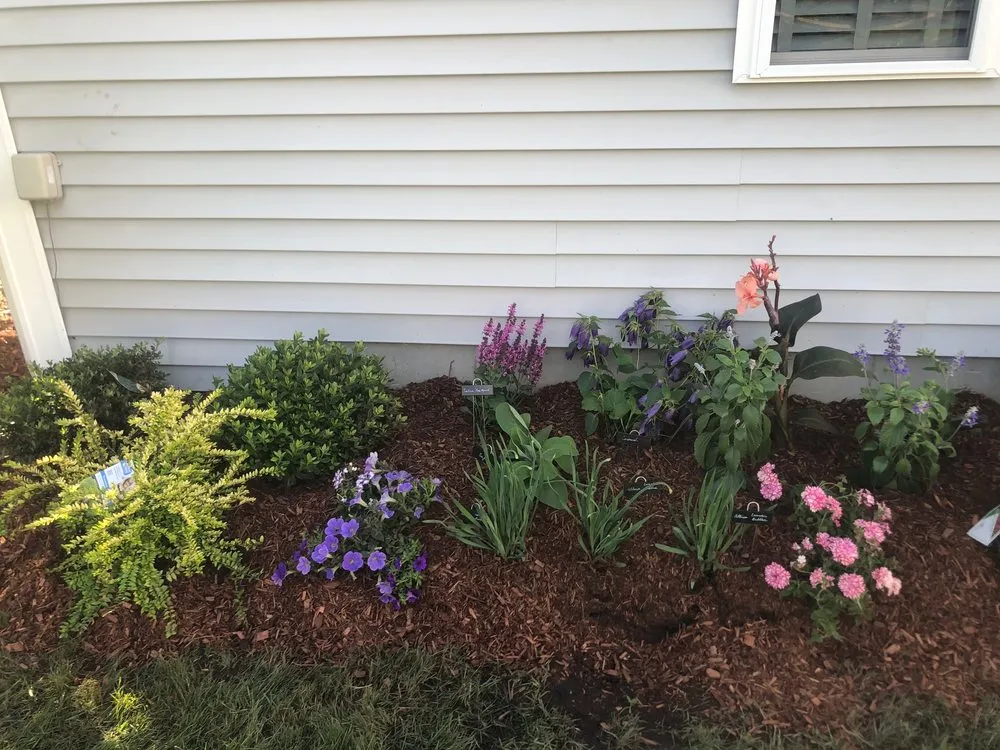 Trusted lawn care service in Tyngsboro, MA by Greenleaf’s Garden Design