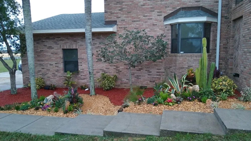 Top-rated outdoor landscaping in Orlando, FL by Greenlife Garden