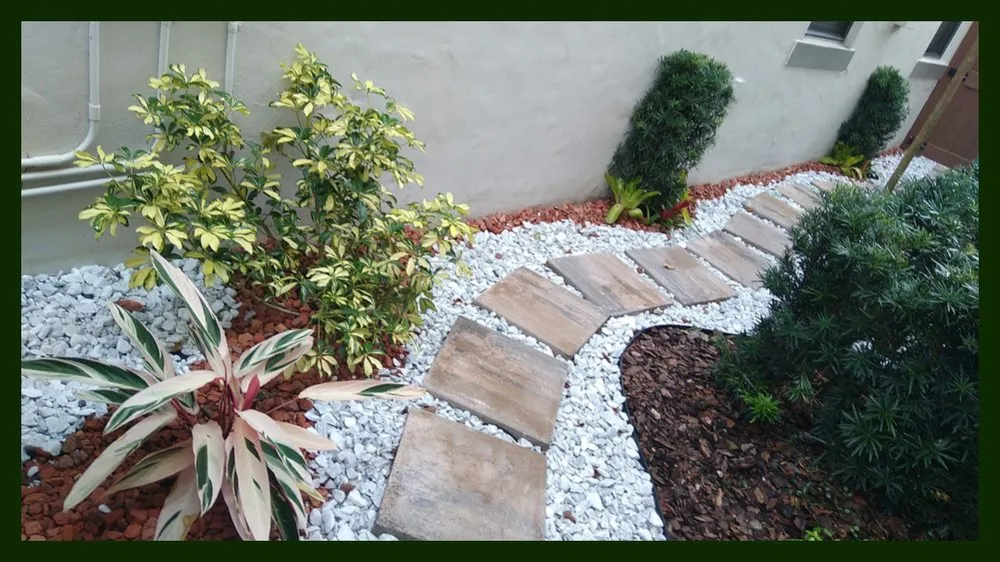Professional landscaping services for year-round maintenance across Orlando, FL - Greenlife Garden