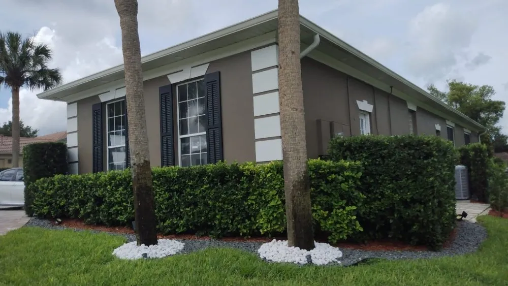 Trusted yard cleanup service in Orlando, FL by Greenlife Garden