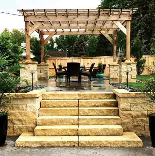Local outdoor landscaping experts serving Papillion, NE - Greenlife Gardens