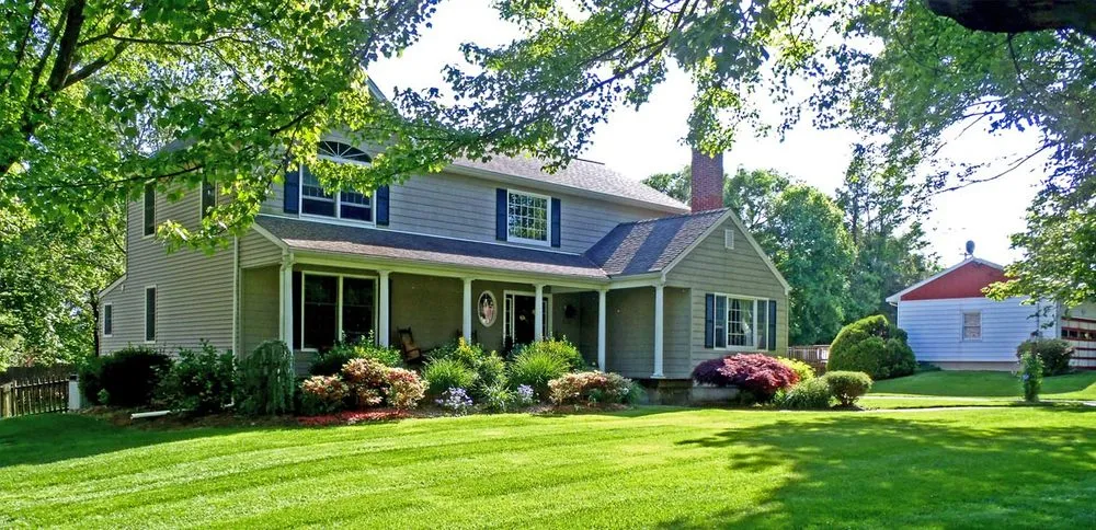 Professional lawn care service in New Berlin, WI by GreenLife Landscapes