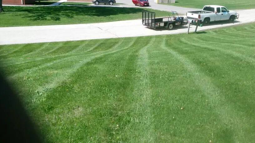 Expert landscaping services in New Berlin, WI by GreenLife Landscapes