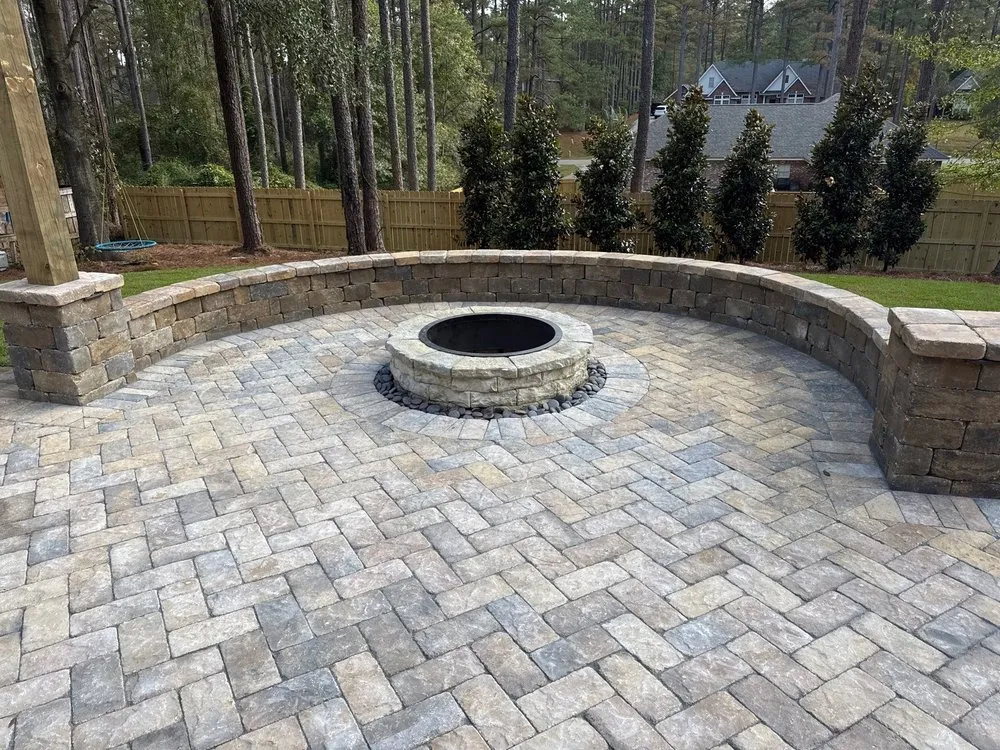 Reliable landscaping services experts serving Hattiesburg, MS - Greenline Landscape