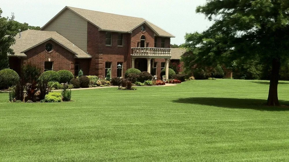 Custom yard maintenance near you in Stillwater, OK by GreenMaster