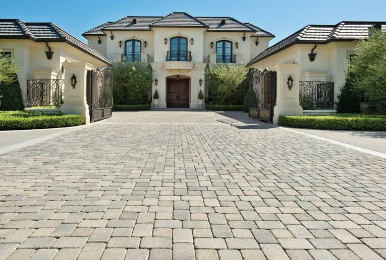 Affordable residential landscaping for year-round maintenance across Santa Clarita, CA - GreenPro Direct