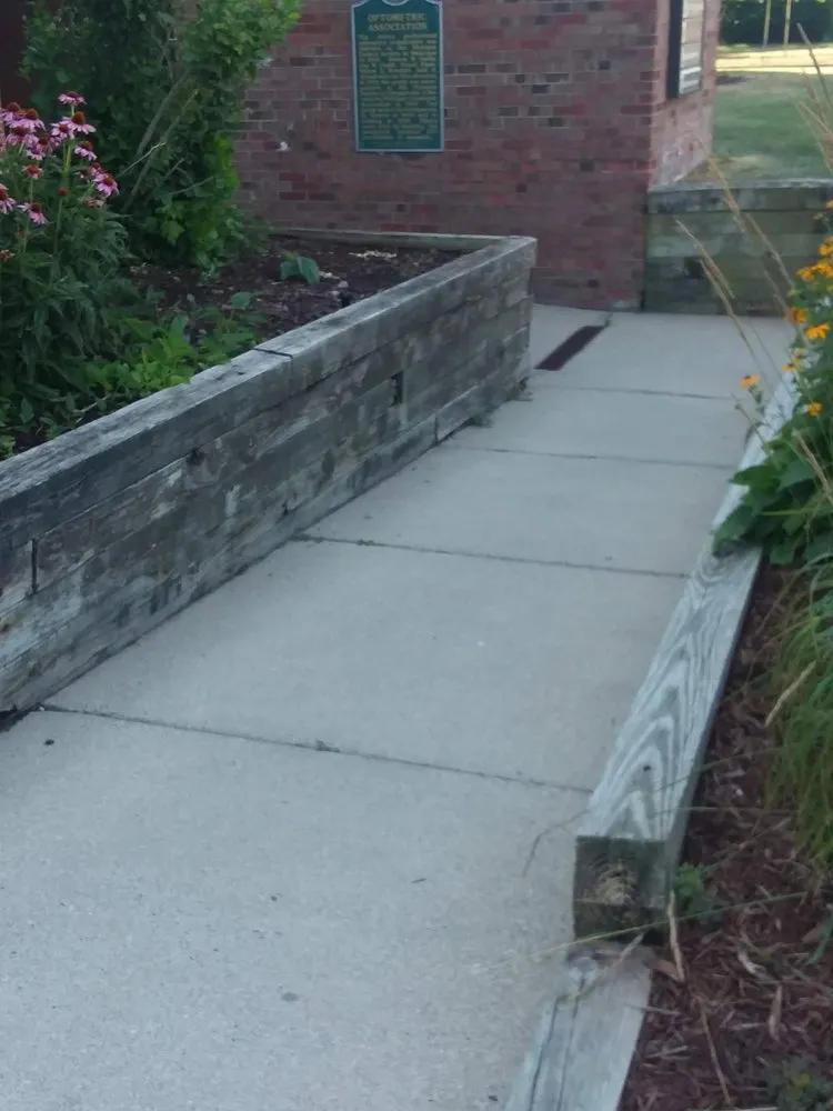 Custom garden landscaping in Lansing, MI by GreenPro Landscapes