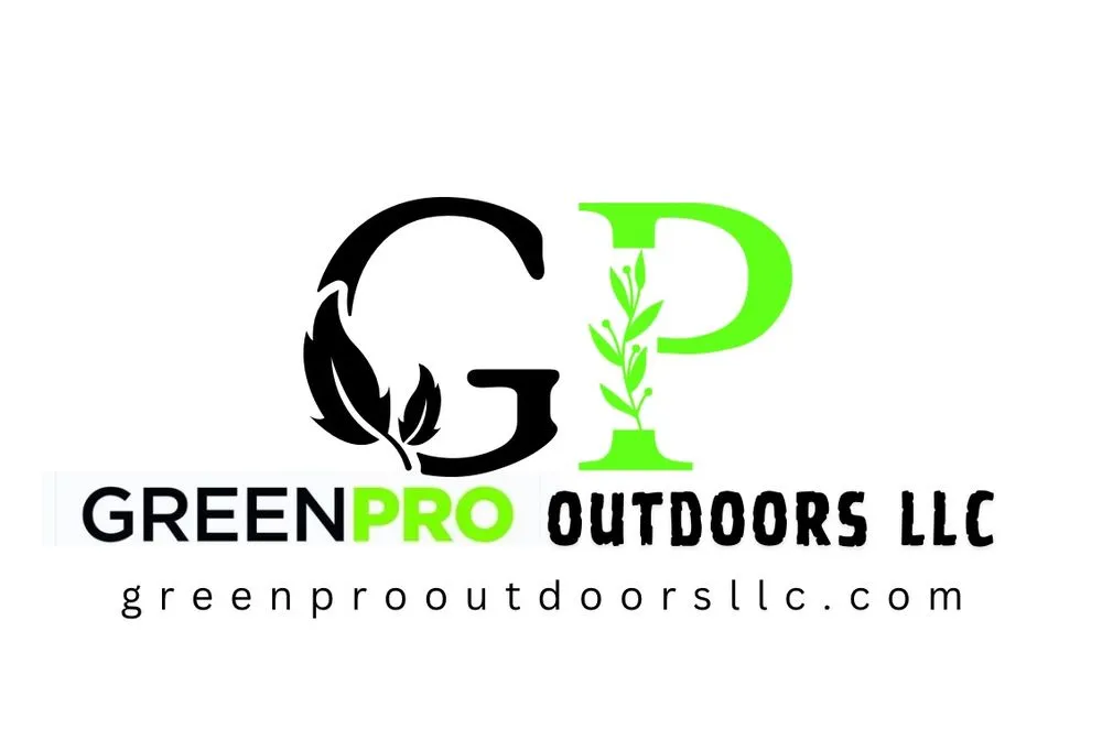 Custom lawn mowing service in Fort Myers, FL - Greenpro Outdoors