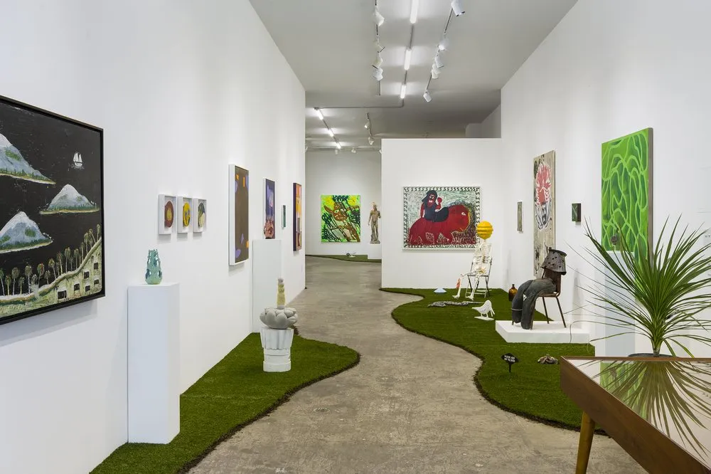 Trusted yard cleanup service with custom design in Brooklyn, NY by Greenr World Grass