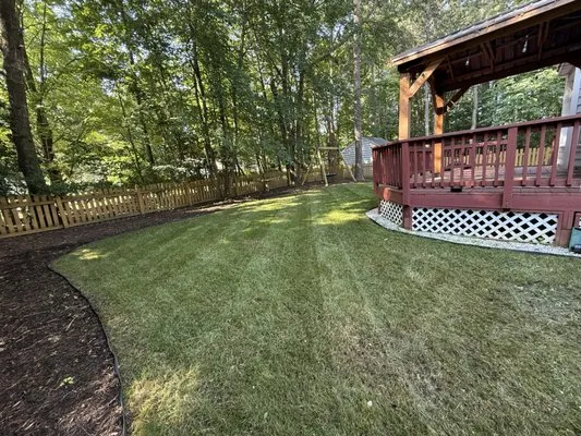 Greenrise Lawn Care Logo