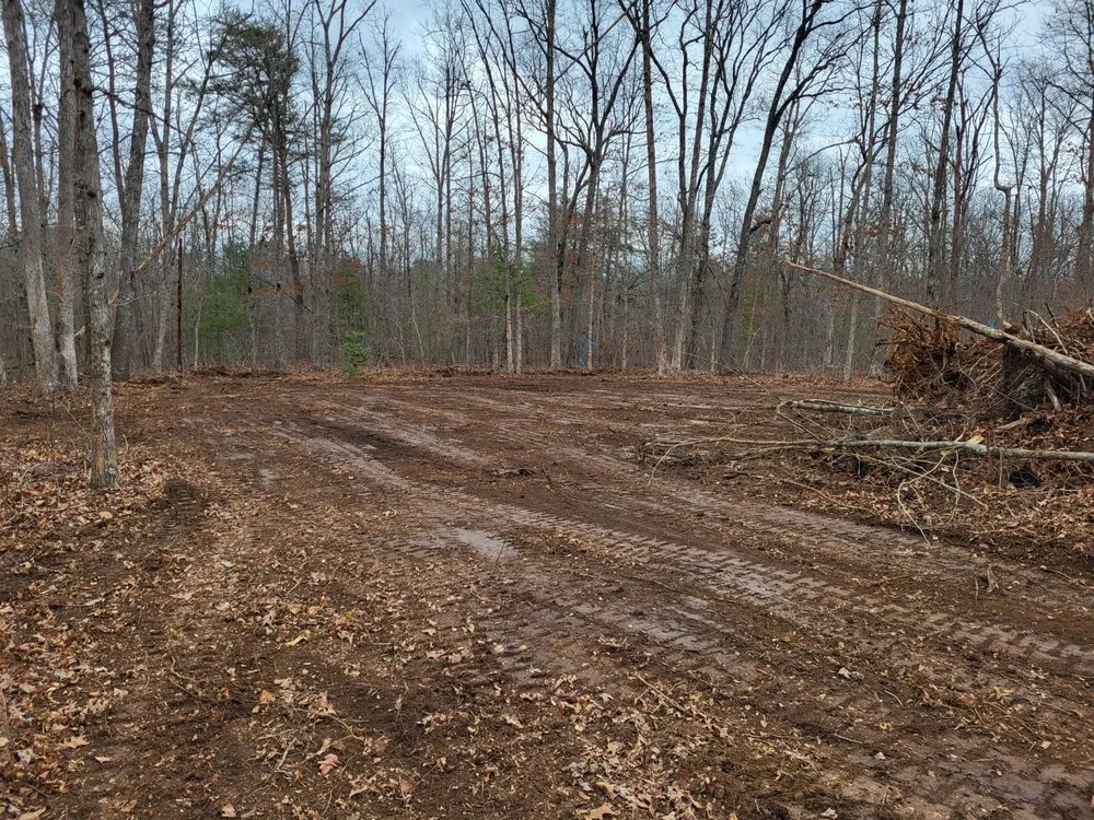 Reliable yard maintenance in Crossville, TN - Greens Excavating and Landscaping Services