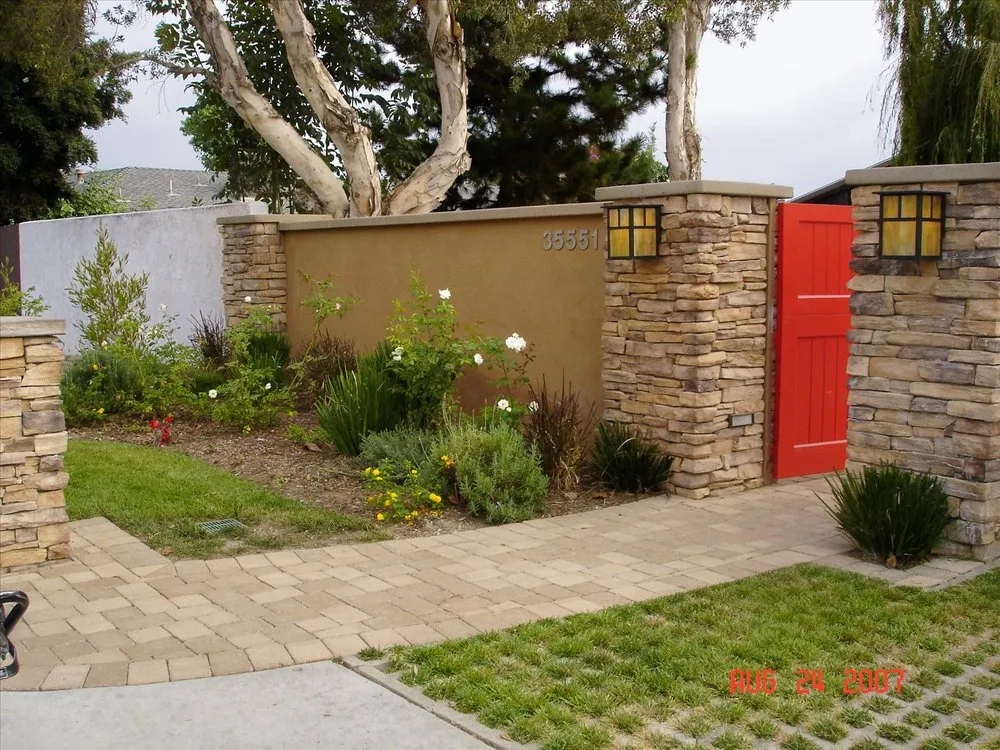 Affordable yard maintenance with custom design in San Juan Capistrano, CA by Green's Landscaping