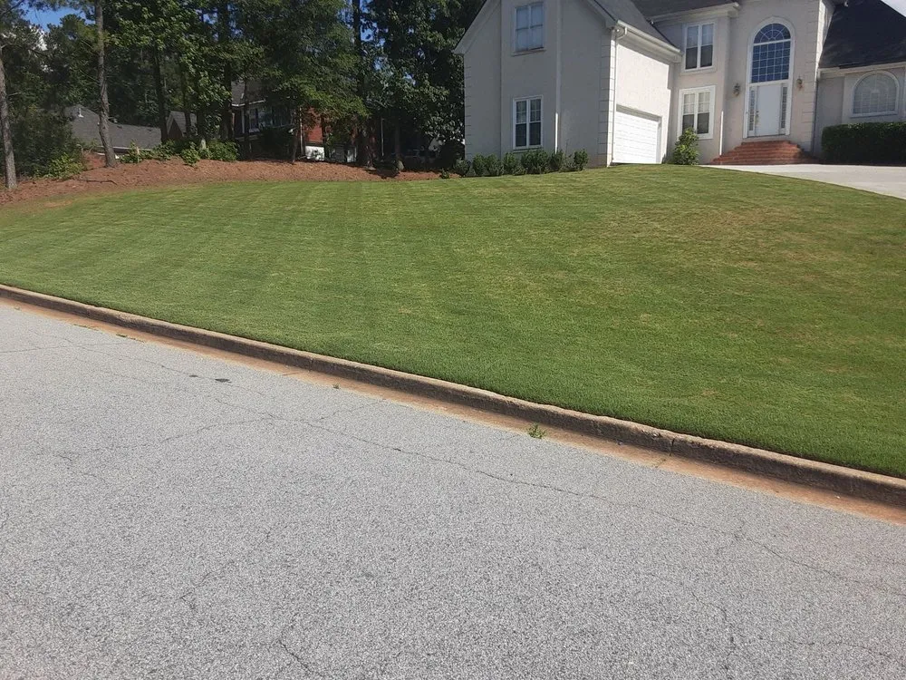 Professional residential landscaping in Monroe, GA by Greens Lawn Care