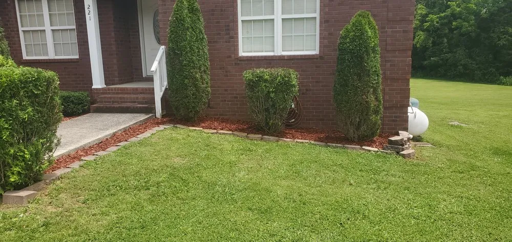 Top-rated lawn mowing service near you in Normandy, TN by Green’s Lawn Care