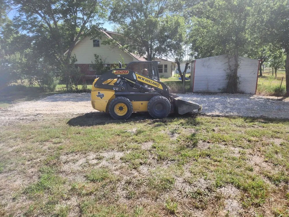 Expert yard cleanup service for beautiful yards across Lorena, TX - Greens Lawnscaper