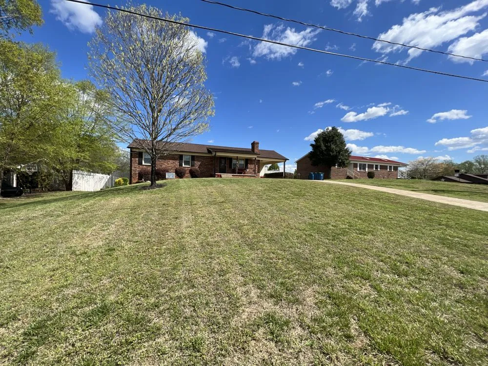 Trusted lawn care service in Claremont, NC by Green’s Preservation Services