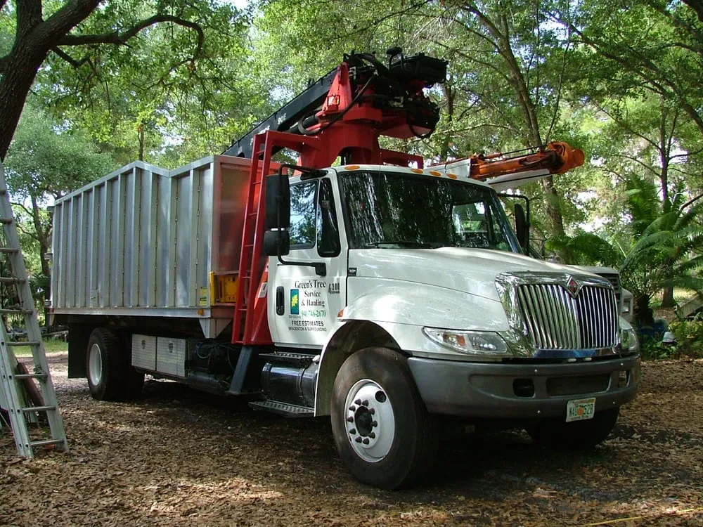 Trusted outdoor landscaping in Bradenton, FL - Green's Tree & Landscape