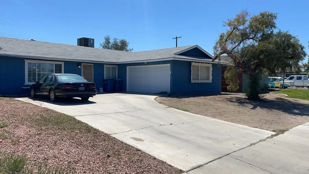 Reliable lawn care service with custom design across Las Vegas, NV - Greenscape