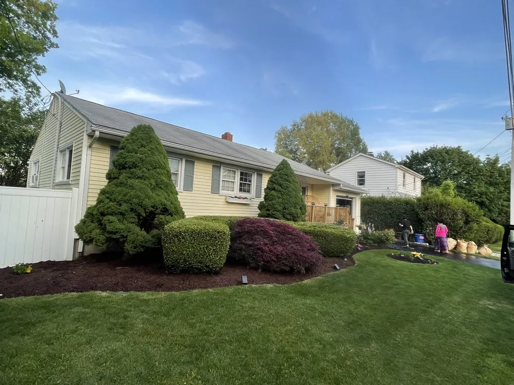 Reliable lawn mowing service in Stratford, CT - Greenscape Lawn Care