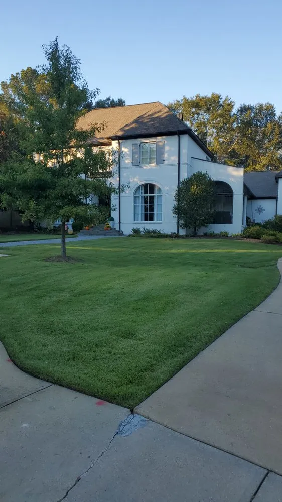 Top-rated landscape installation in Jackson, MS by Greenscape Lawn Services