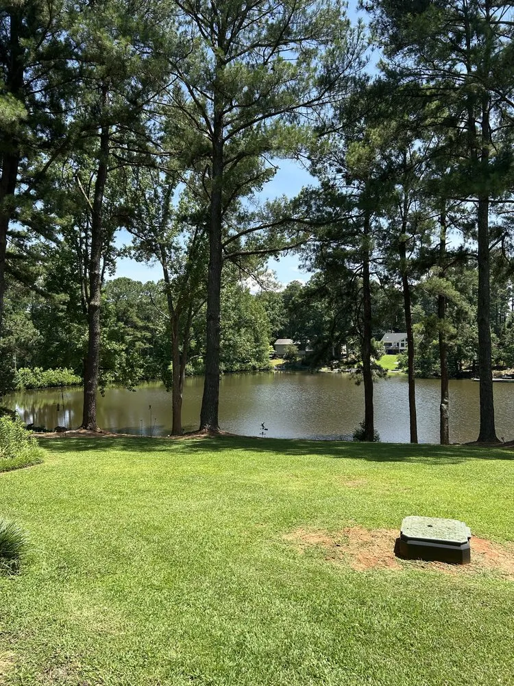 Local yard maintenance in Sanford, NC - Greenscape Lawncare