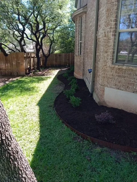 Trusted lawn mowing service in Round Rock, TX - Greenscape Outdoor