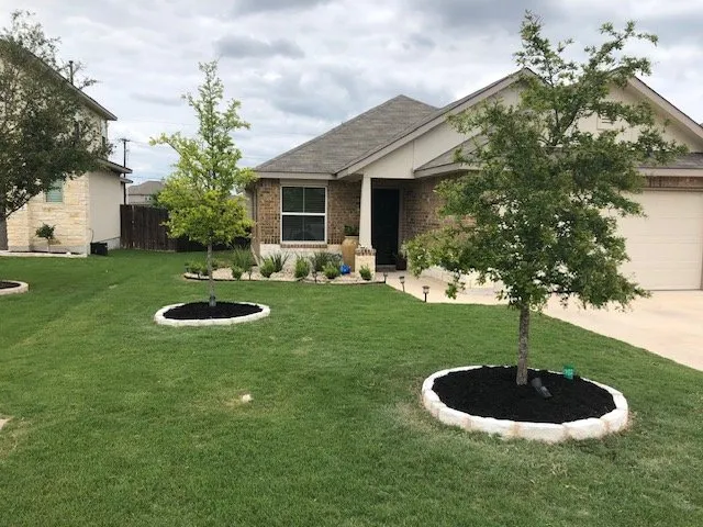 Custom yard maintenance in Round Rock, TX by Greenscape Outdoor