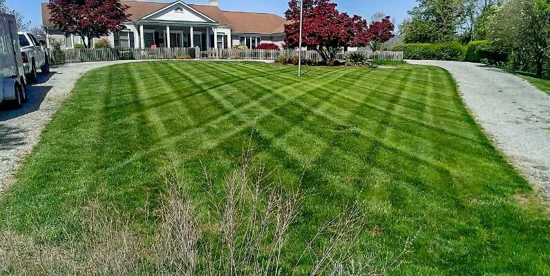 Local yard maintenance in Roanoke, VA - GreenScapes