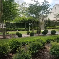Custom yard maintenance experts serving Greenwell Springs, LA - GreenSeasons