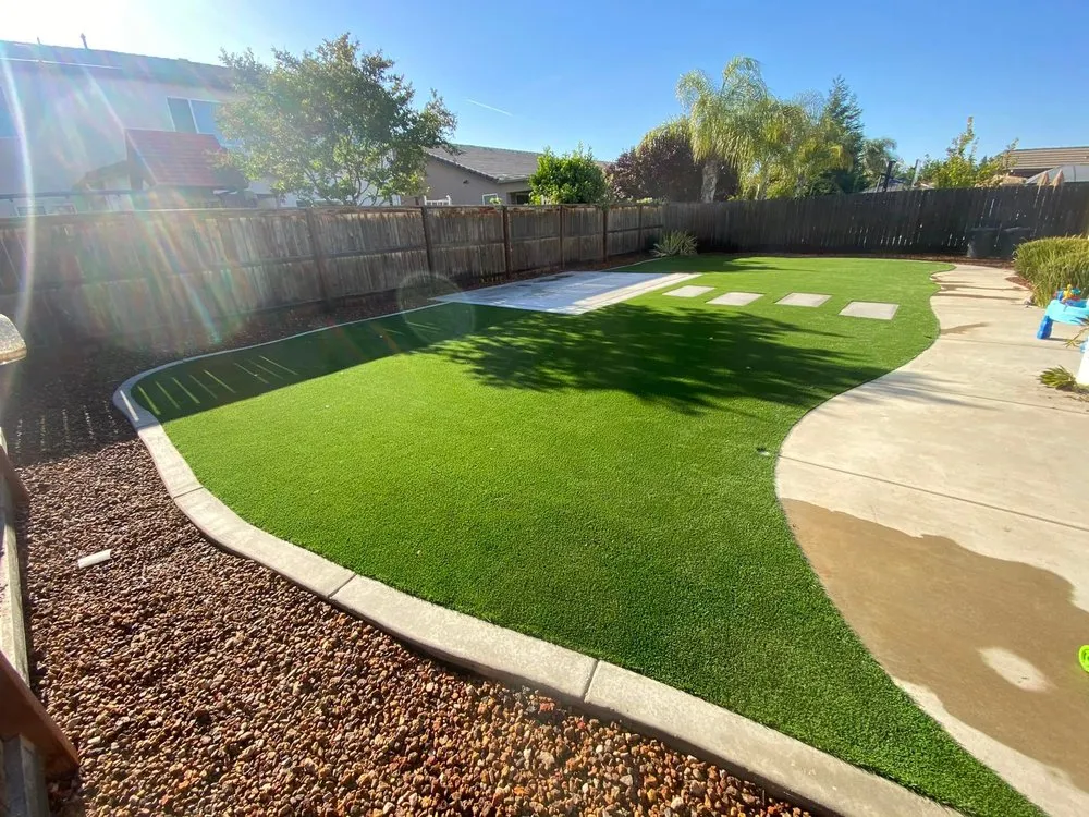 Expert yard maintenance experts serving Fresno, CA - Greenside Landscape