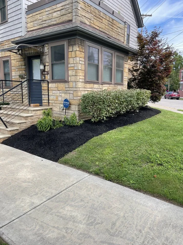 Affordable yard cleanup service in Painesville, OH by Greenside Landscapes