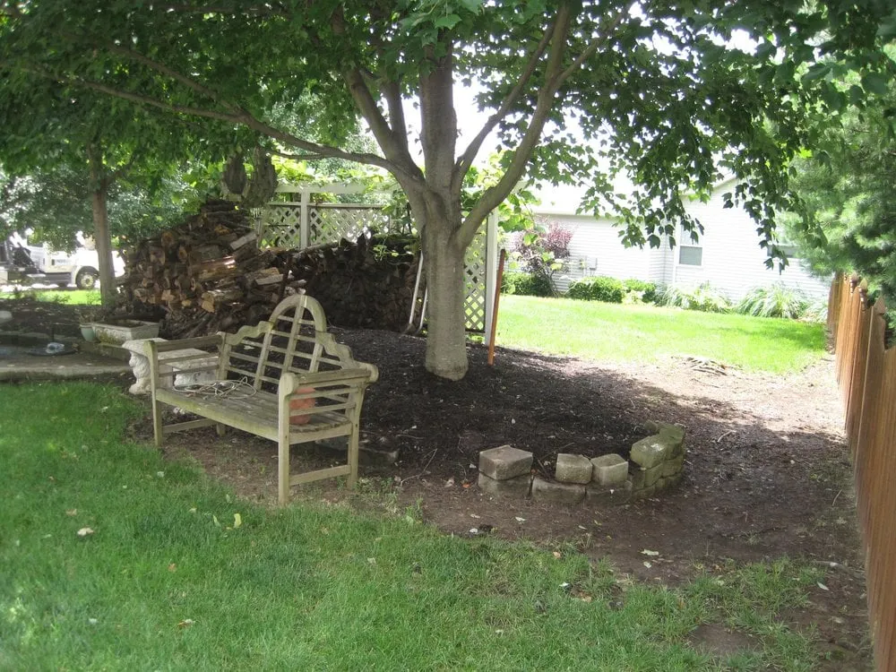 Top-rated yard maintenance for year-round maintenance across St Charles, MO - Greenside Lawncare