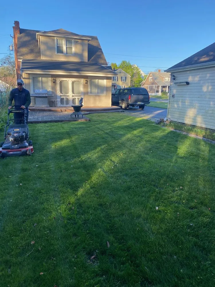 Professional yard cleanup service in Red Bank, NJ - Greenskeepers Lawn Care