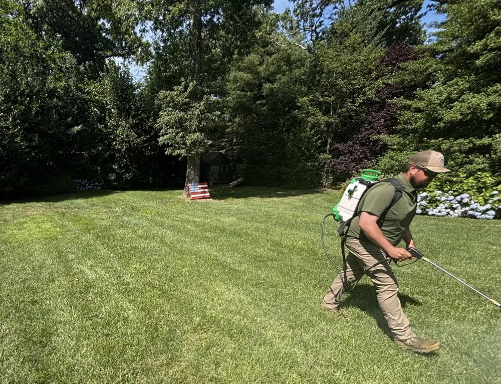 Professional lawn care service in Red Bank, NJ by Greenskeepers Lawn Care