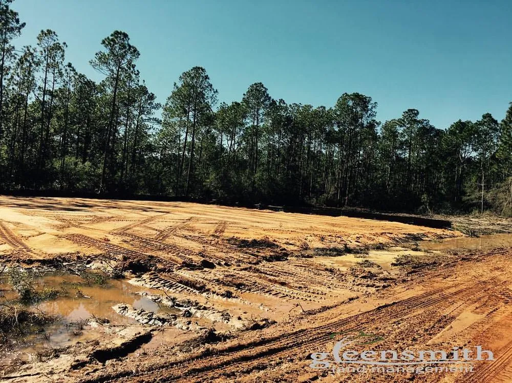 Professional landscaping services experts serving Gulf Breeze, FL - Greensmith Land Management