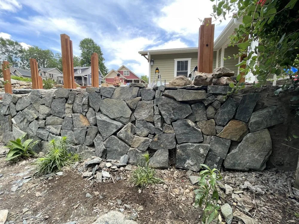 Top-rated yard cleanup service experts serving Black Mountain, NC - Greenspan Landscaping