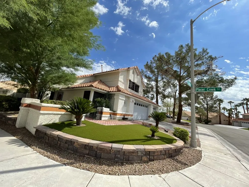 Top-rated yard cleanup service experts serving Las Vegas, NV - Greenstage Service Landscaping